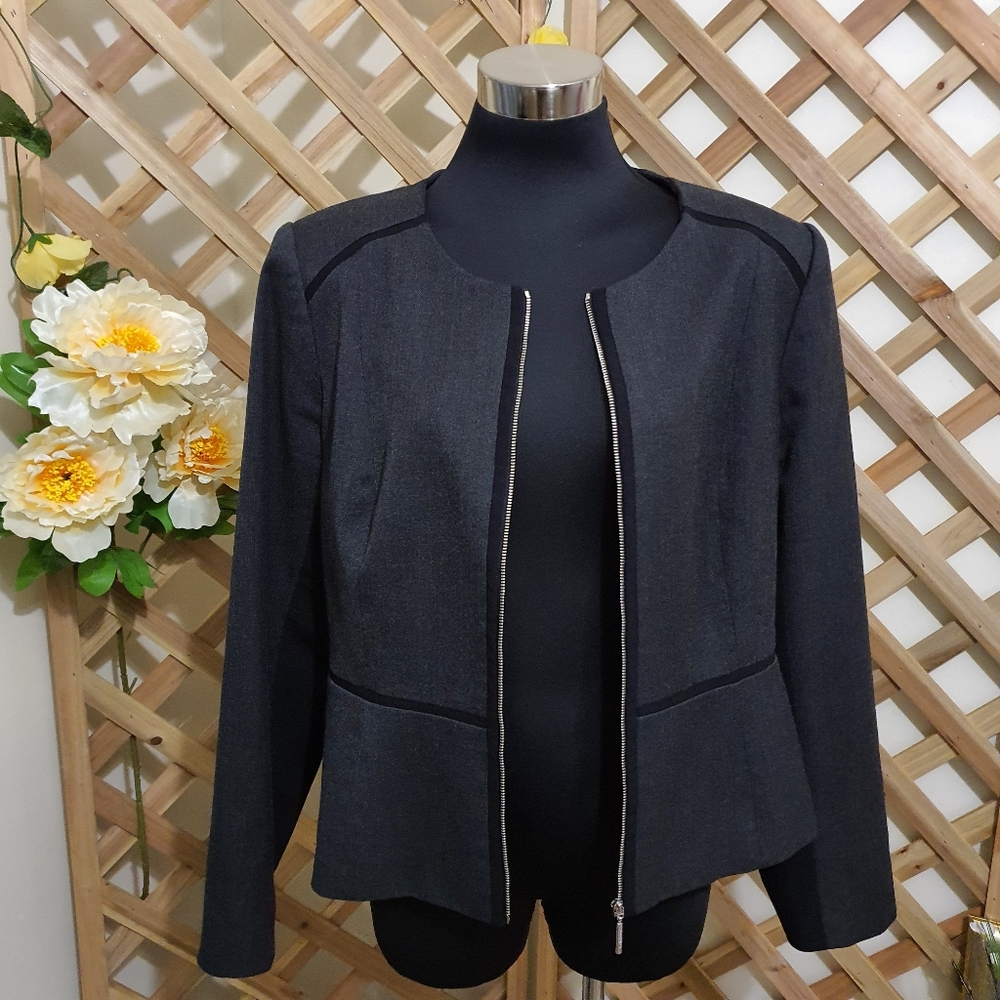 CALVIN KLEIN Zipper Detail Jacket (New NO tag) - Picture 3 of 14